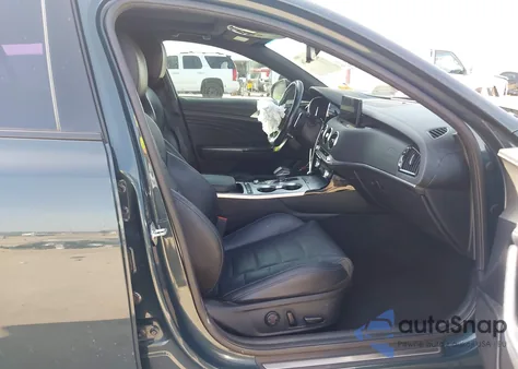 2022 Kia Stinger Gt2 из США, поврежденный, VIN KNAE55LC9N6107673